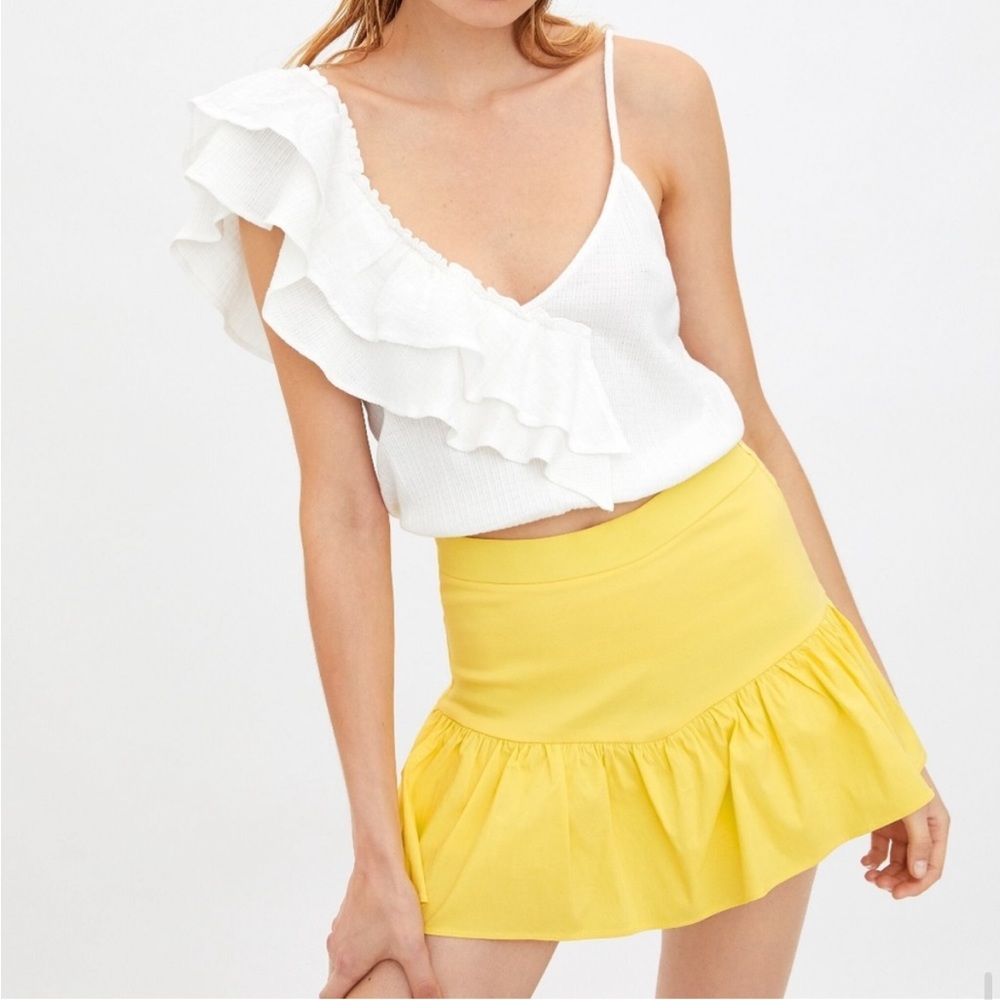 NWT ZARA White Ruffled Asymmetric Tank Top L